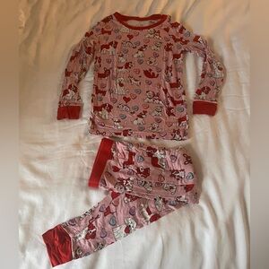 Little sleepies Valentine puppy print.